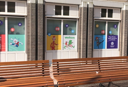 Weerbestendige stickers buiten